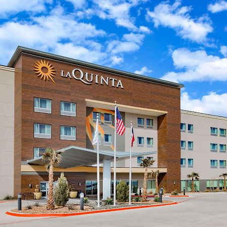 La Quinta Inn & Suites By Wyndham Fort Stockton Northeast Exteriör bild